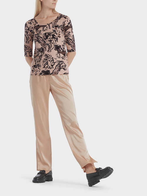Half-sleeved shirt with lion print