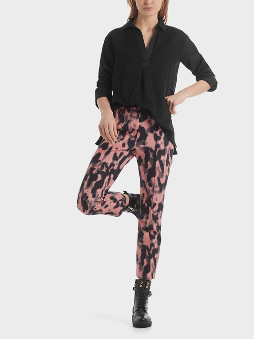 Blouse-style top with material mix