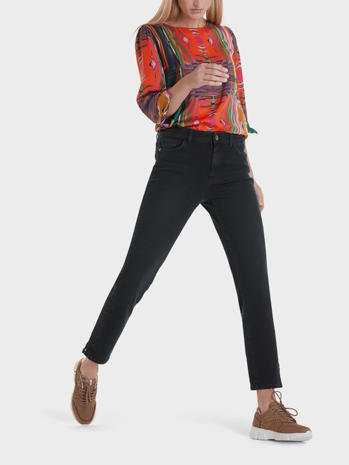 Röhrenjeans mit Stretchanteil