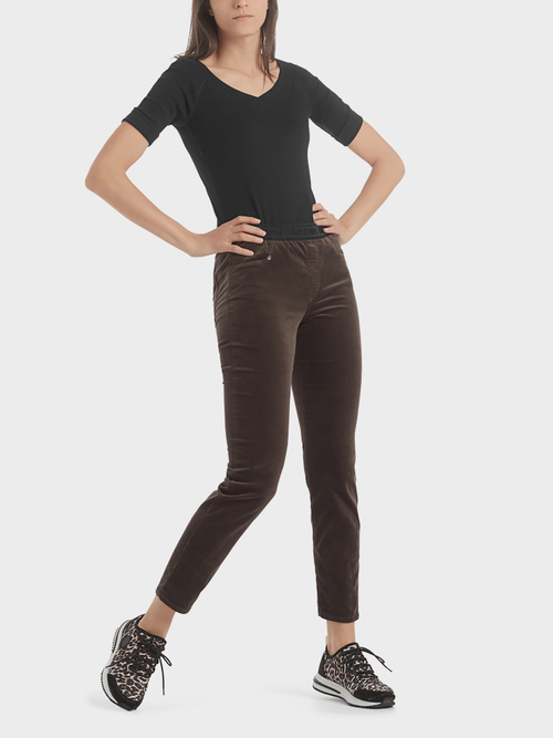 Stretchige Samtjeans