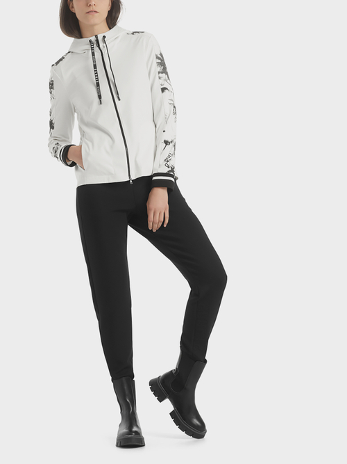 Stretchige Kapuzenjacke