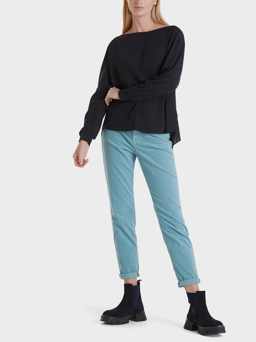 Fließendes Blusenshirt