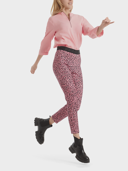 Pants with icon and leopard print