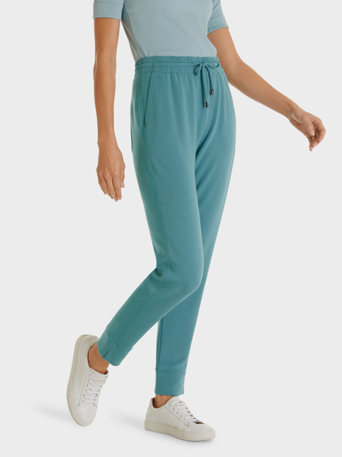 Hose im Jogging-Style