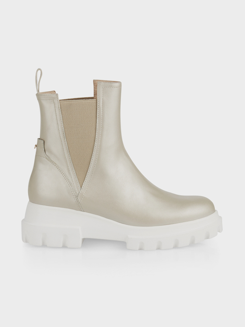 Chelsea-Booties mit Perleffekt