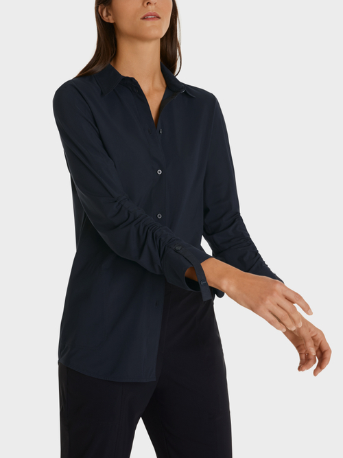 Fließende Bluse