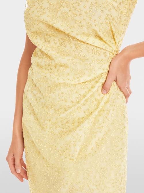 Robe fourreau avec drapé asymétrique