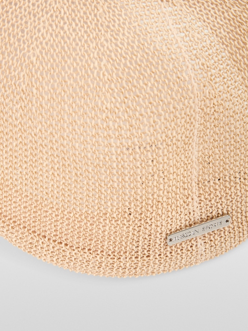 Baseball cap made of paper fibre