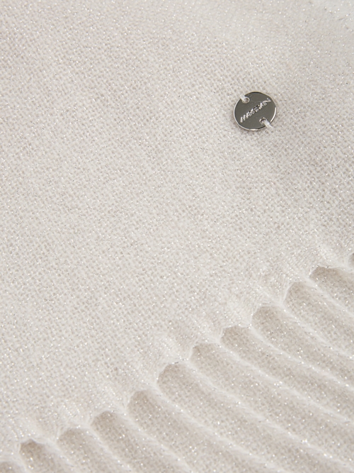 Scarf in new wool and cashmere blend