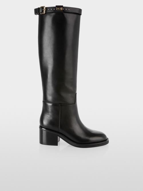 Lederstiefel mit dekorativem Riemen