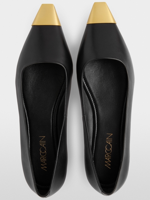 Leather ballerina flats