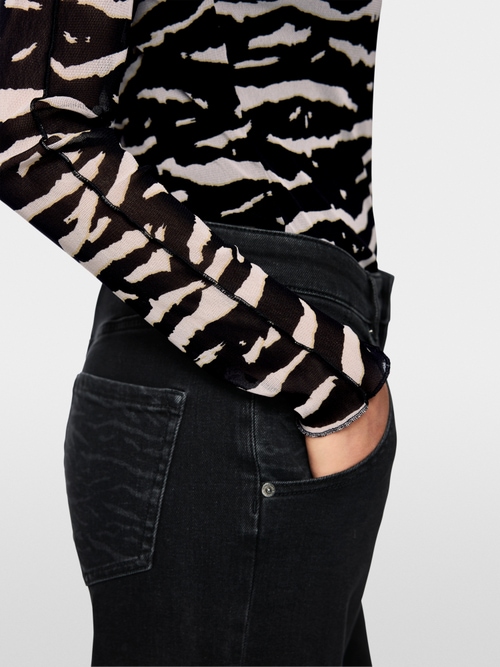 Mesh shirt with animal print