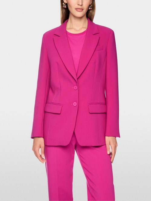 Fitted blazer with lapel collar