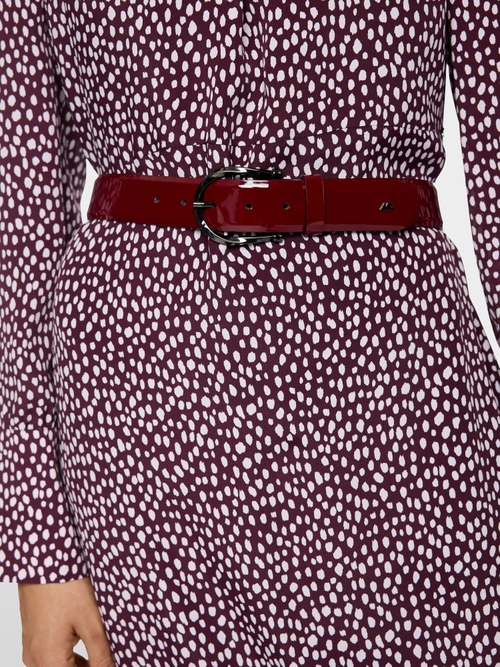 Patent leather belt