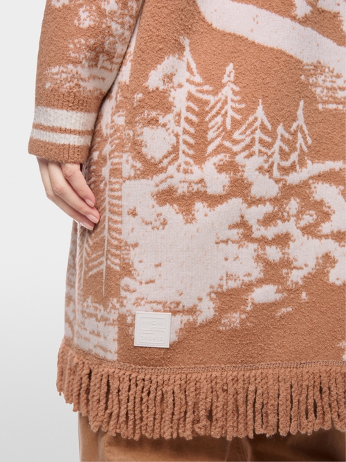 Bouclé coat with jacquard pattern