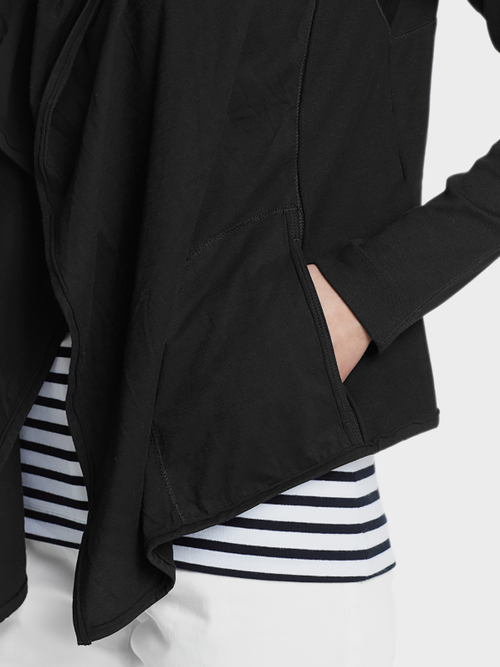 Fein gerippte Jacke mit Volant