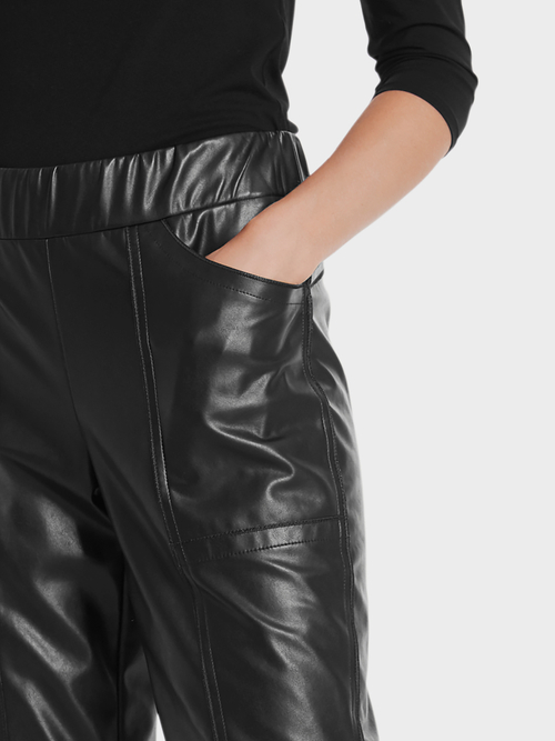 Pants in artificial leather