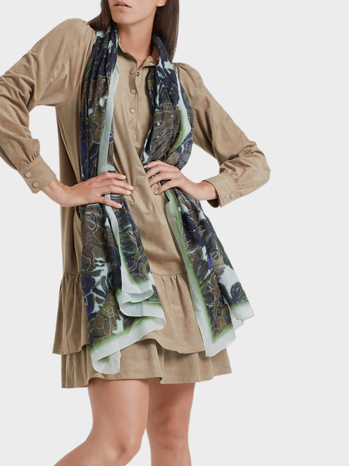 Volantkleid aus Fun-Velours