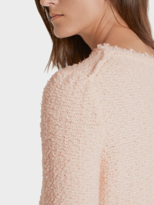 Knitted in Germany Bouclépullover