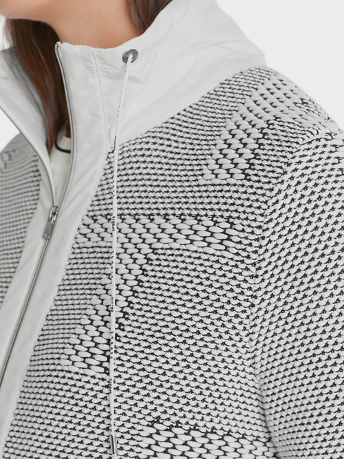 Jacke Knitted in Germany