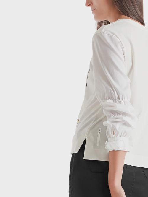 Top with blouse sleeves