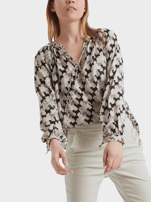 Blouse with puppy print