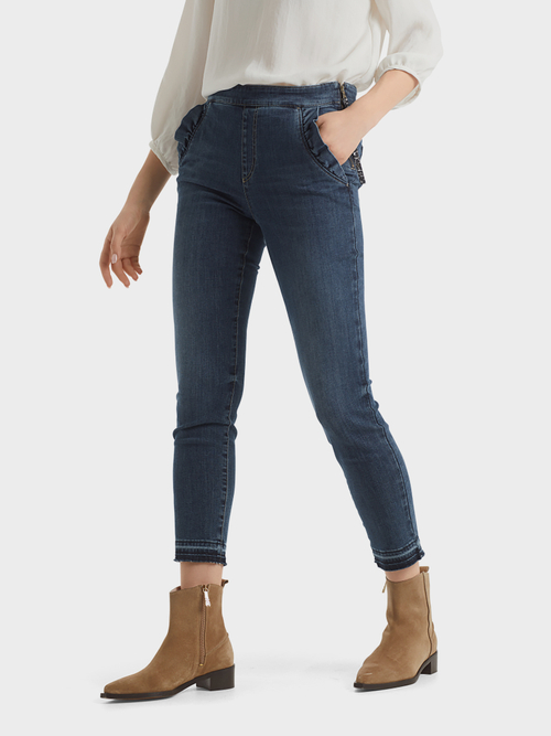 Jeans with frills