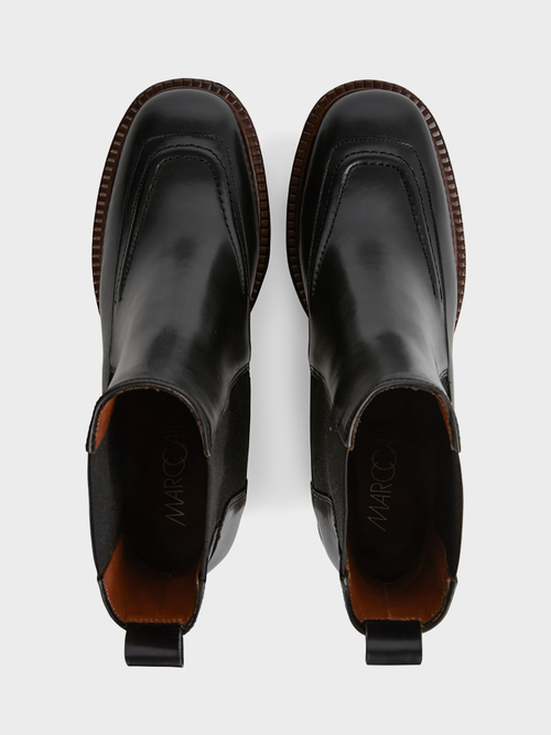 Stiefeletten im Chelsea-Style
