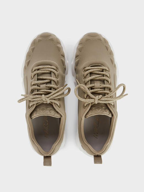 Neopreen sneakers met 3D-stempeling