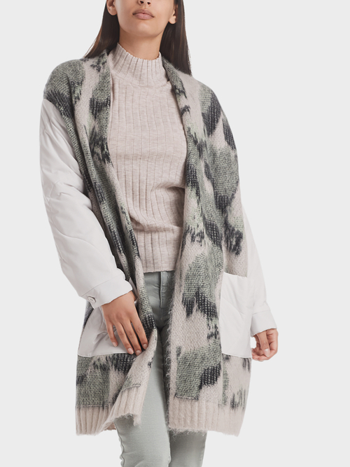Jacke gestrickt in Deutschland