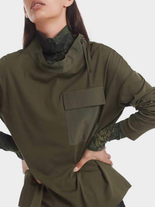 Jersey top with silk appliqués