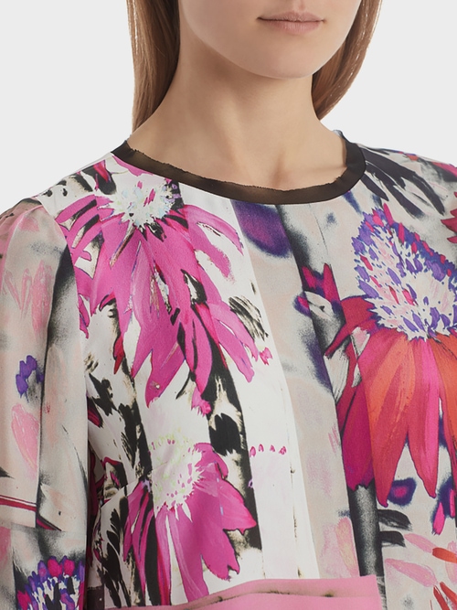 Blouse-style top in viscose and silk