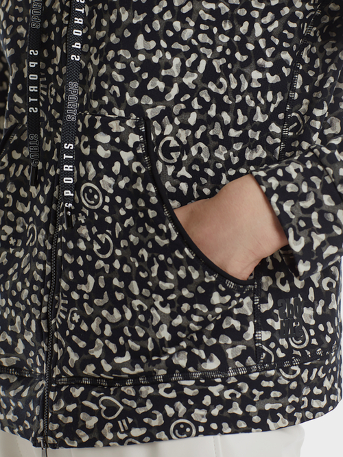 Jacket with icon leopard print