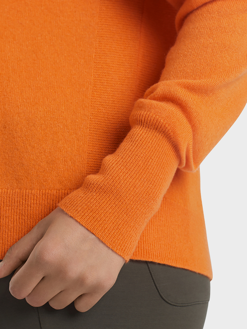 Luxuriöser Kapuzen-Pullover