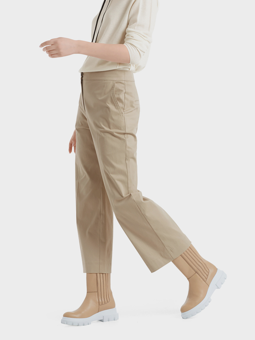 Pants with wide legs