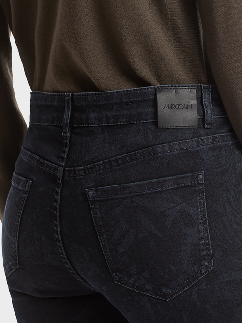 Schmale Jeans