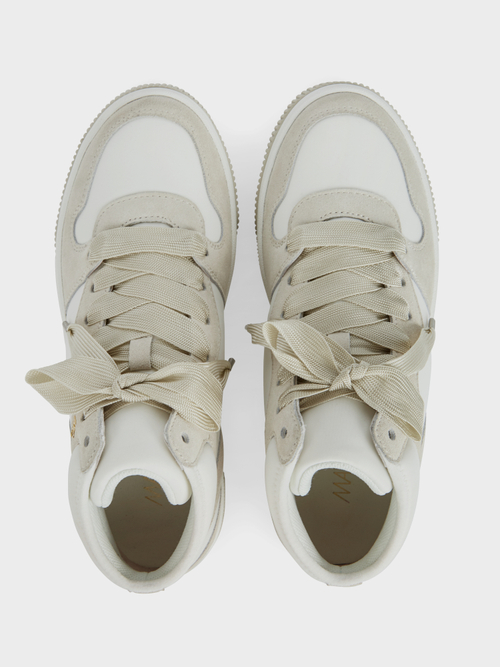 Mid-Cut-Sneaker aus Materialmix