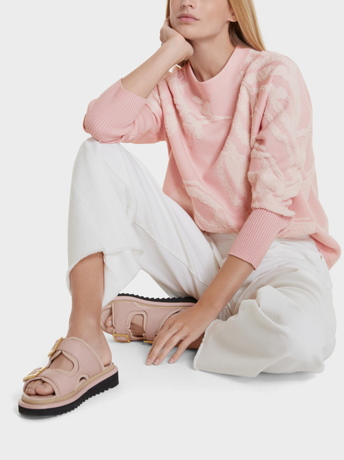 Patterned jacquard sweater