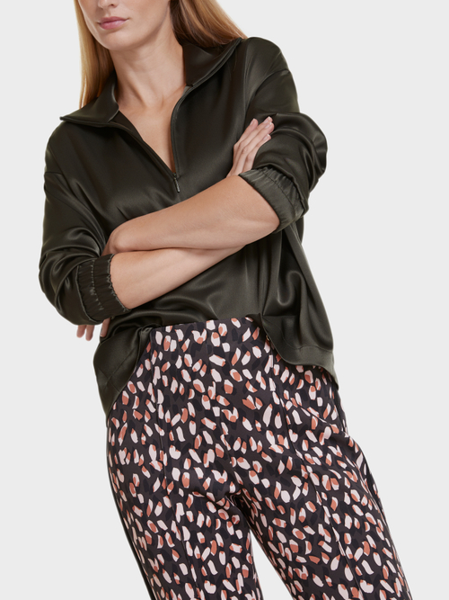Shimmering satin sweatshirt