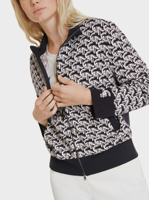 Jacke Knitted in Germany