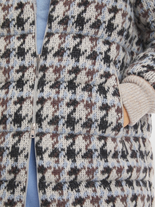 Outdoor jacket - knitted in Germany