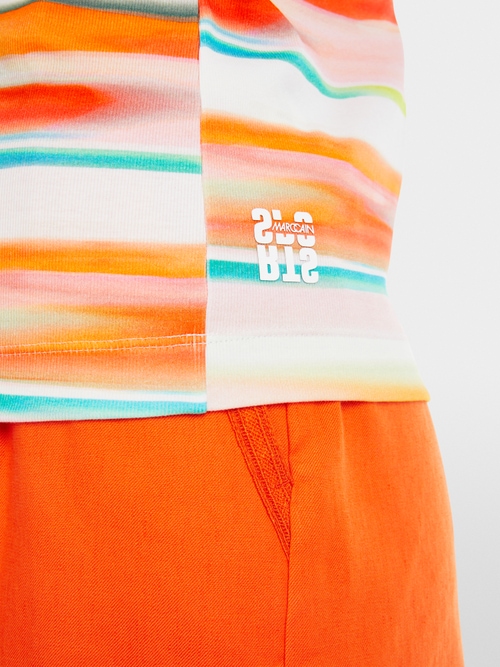 Top met strepen in batiklook
