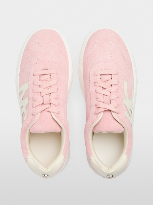 Suède sneakers met dikke zool