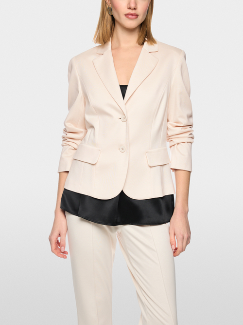 Fitted blazer