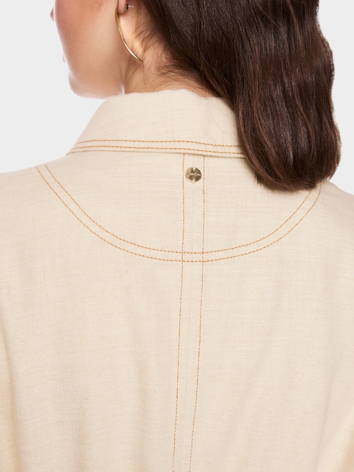 Fitted jacket with shimmer effect