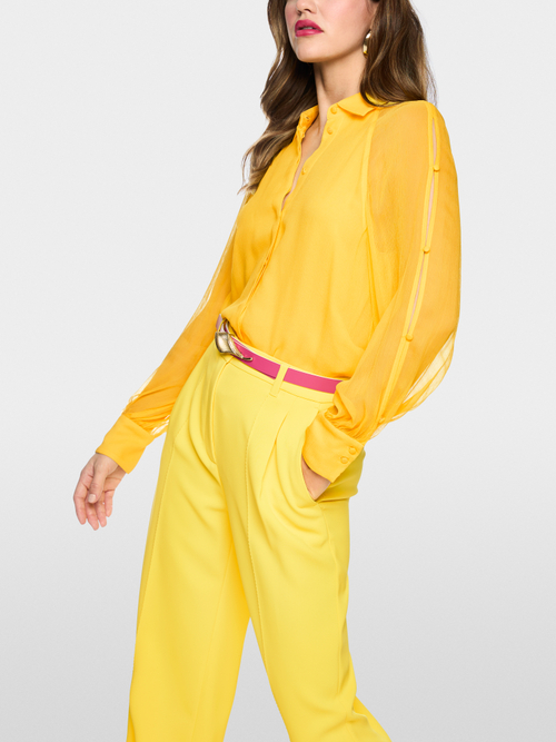 Blouse en viscose à deux couches avec découpes