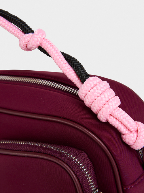 Neoprene shoulder bag