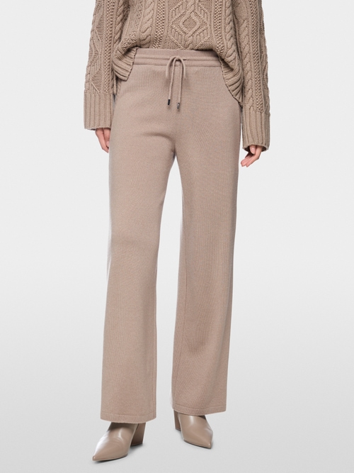 ‘Knitted in Germany’ WASHINGTON trousers