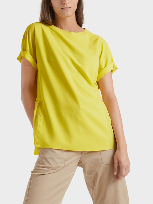 Blouse-style top with pleats