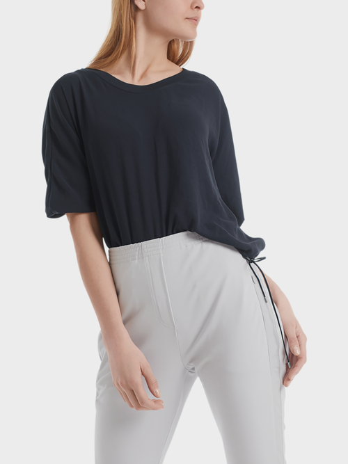 Fließendes Blusenshirt